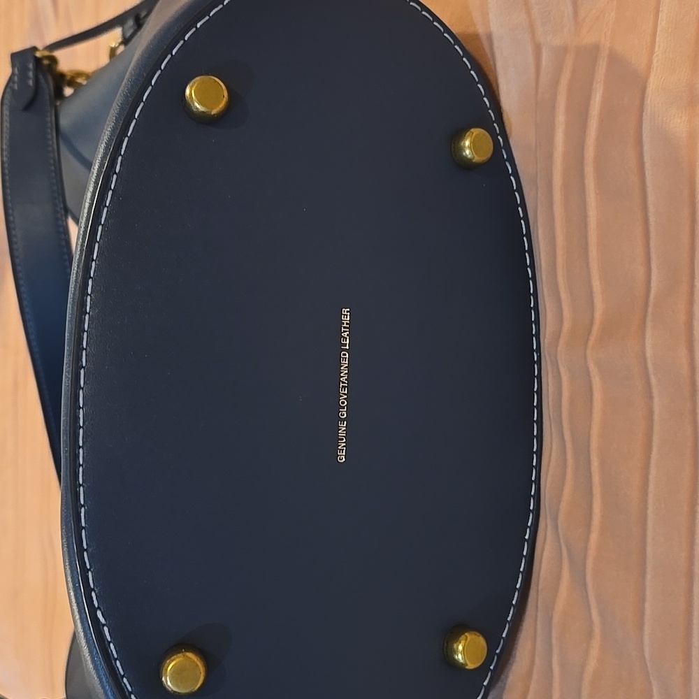 Coach Navy Blue Bucket Bag - Picture 6 of 10